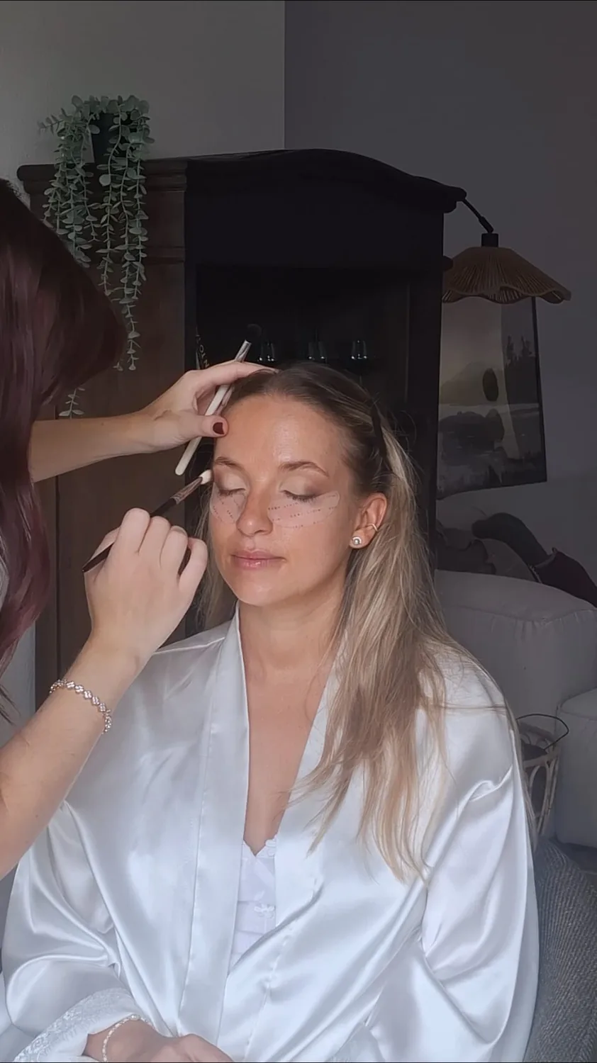 Getting Ready Make-up für den Hochzeitstag